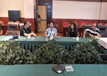 曲靖麒麟職教中心：云南孚道體育工程有限公司到集團(tuán)合作洽談